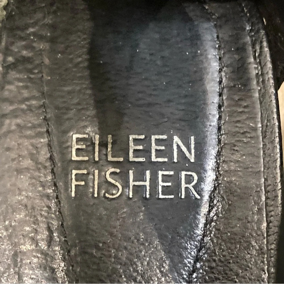 EILEEN  FISHER Sz 8 Tumbled Leather Crisscross Sports Zipper Closure Sandals - Picture 9 of 11
